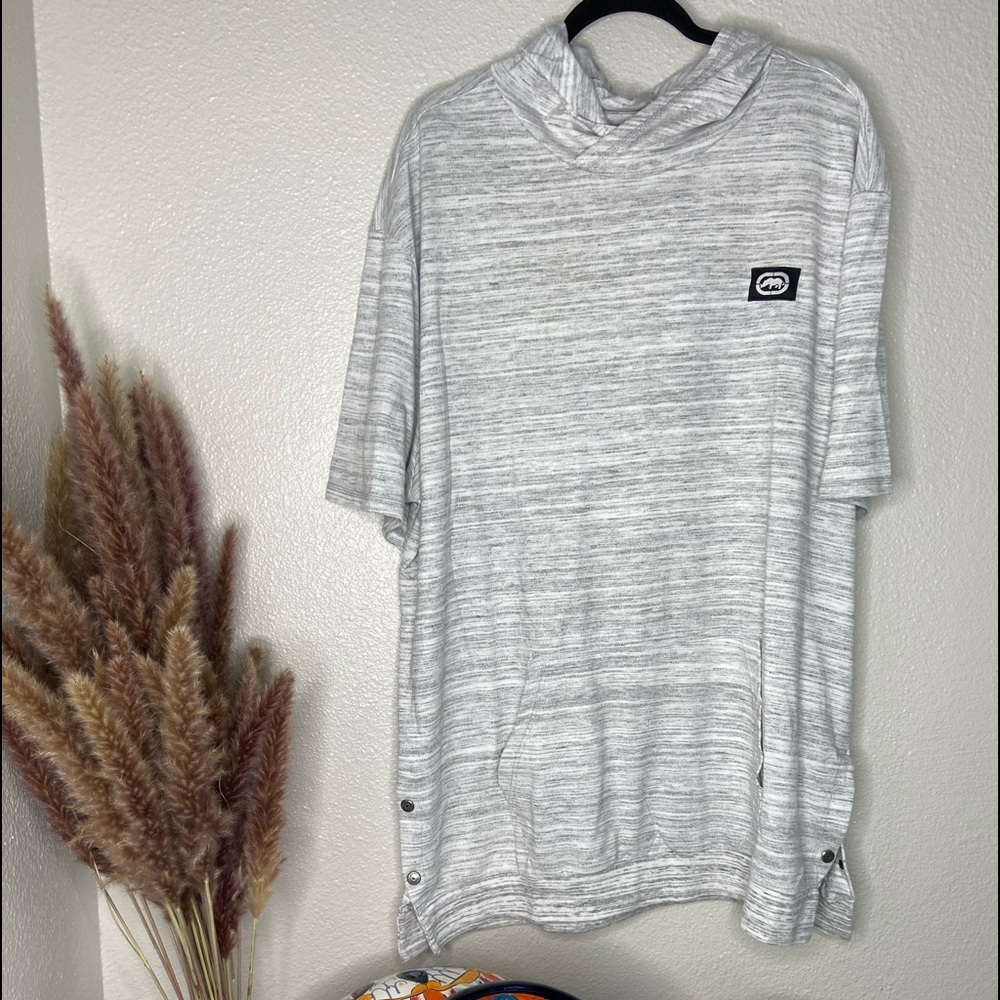 Hooded tshirt